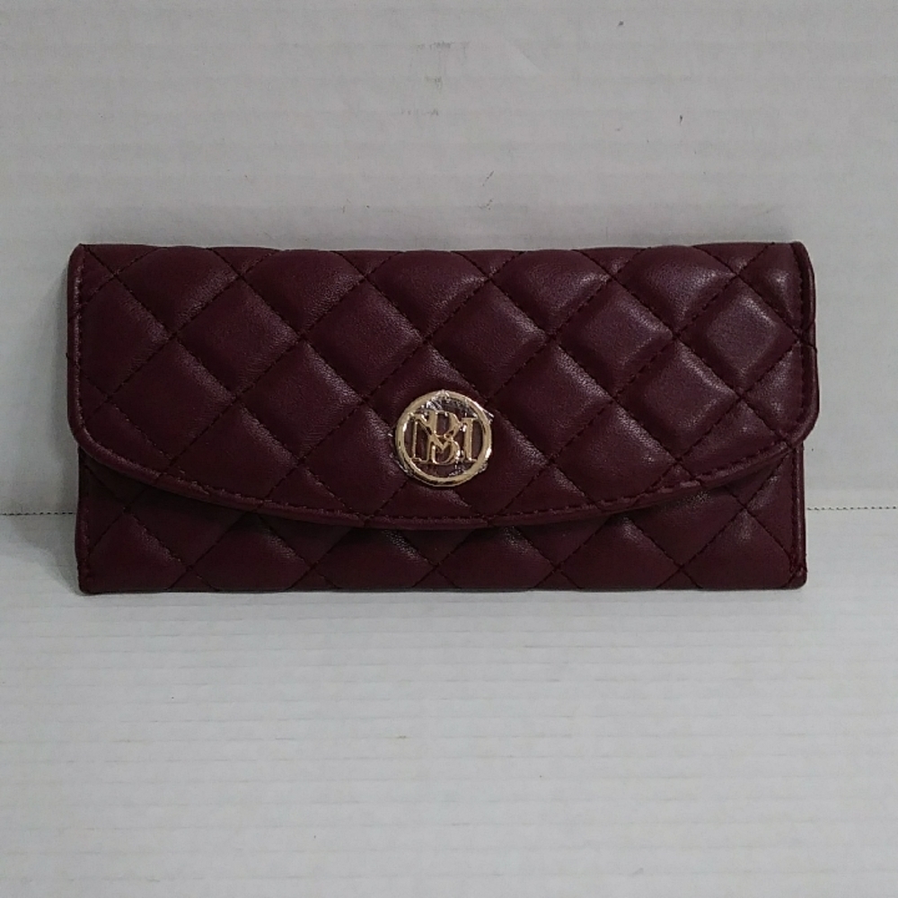 Badgley Mischka Diamond Quilting Cover Plum Wallet *NWT*
